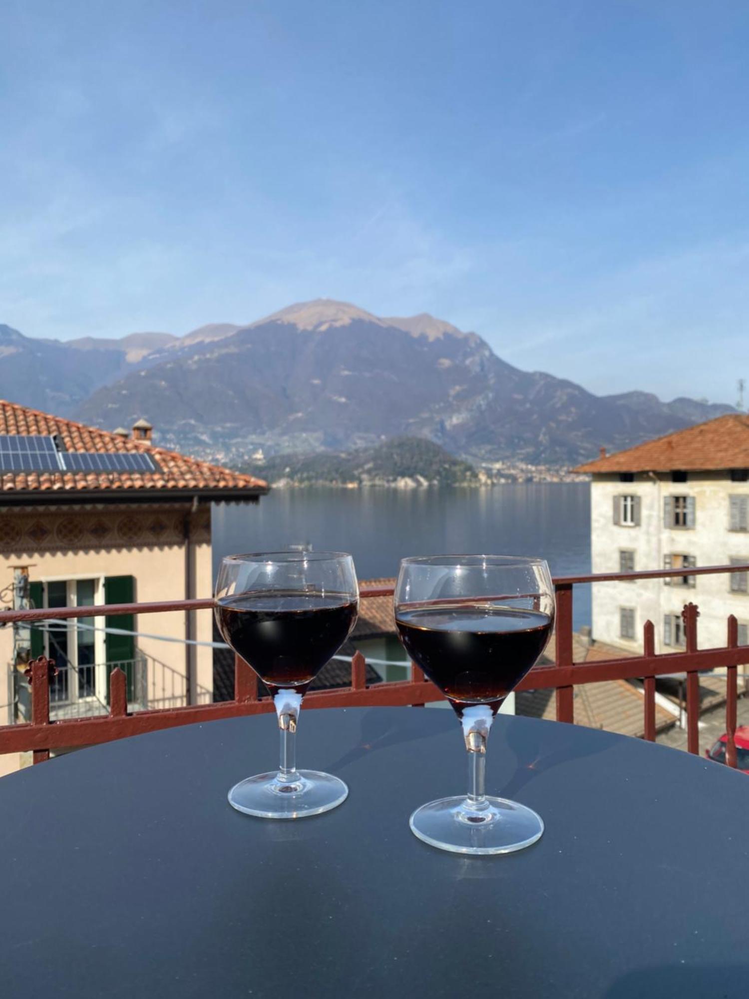 Tiziana Lake Como View Terraces Apartment เลซเซโน ภายนอก รูปภาพ
